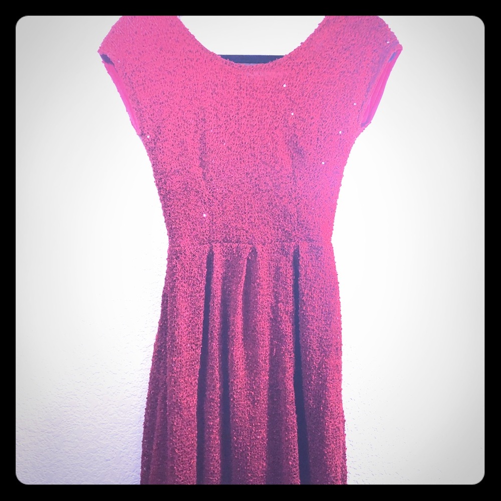 Red textured sequin cocktail dress